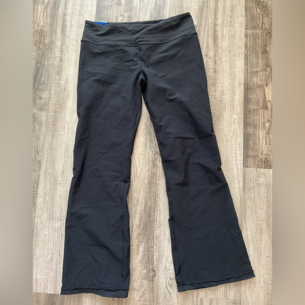 Lululemon Black Womens 8 Reversible Flaired Leggings Pants